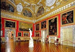 Uffizi Gallery - Venus Hall